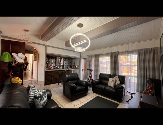 3 BEDROOM HOUSE FOR SALE IN VERWOERDPARK